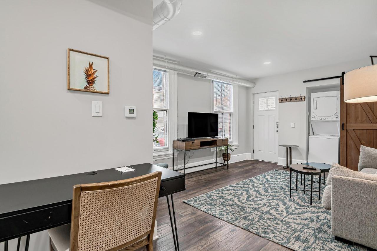Fashionable 2Br In Downtown Location W Work Area Διαμέρισμα Χάρισμπουργκ Εξωτερικό φωτογραφία